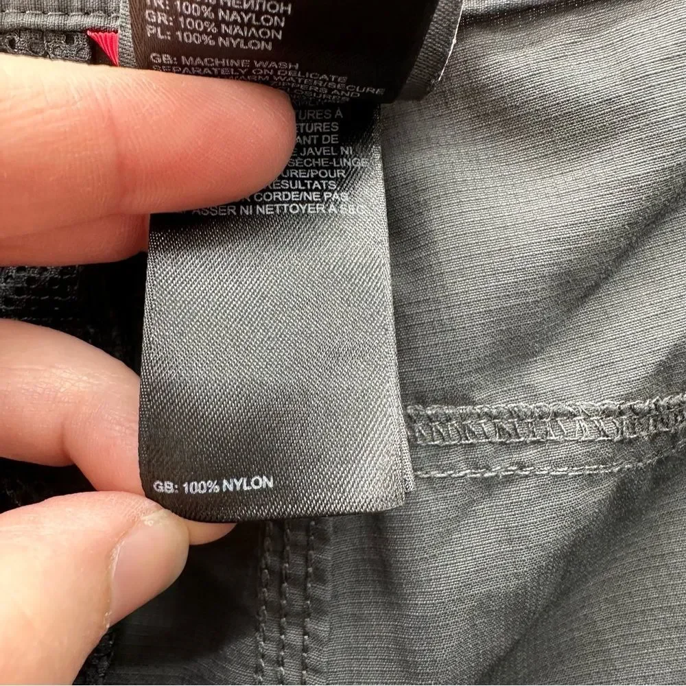 The North Face TNF grey hiking outdoor adventure athletic shorts cargo men's 28.